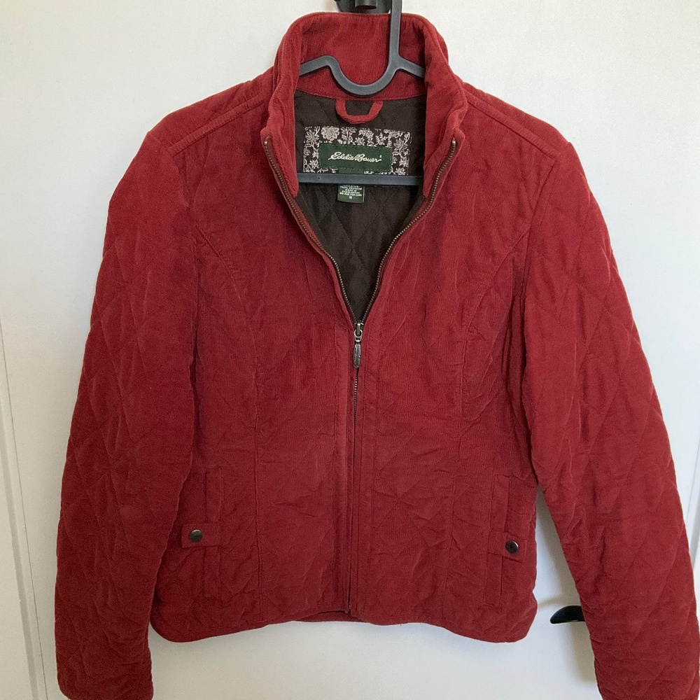 Quilted red/burnt orange jacket with brown lining by Eddie Bauer, size small